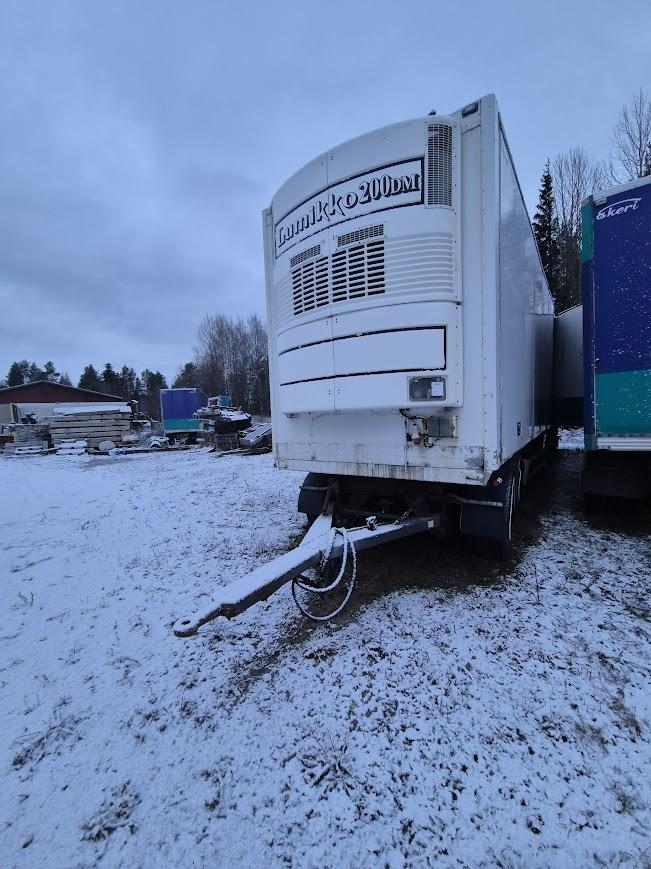 Ekeri Täysperävaunu