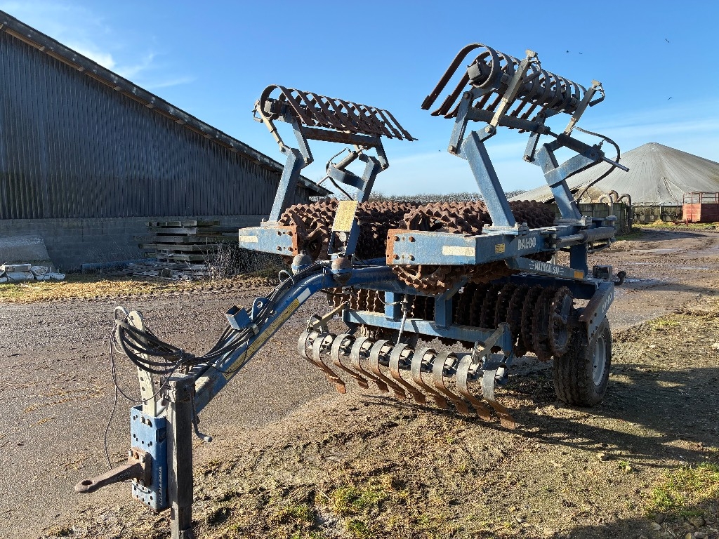 Dal-Bo Maxiroll 530