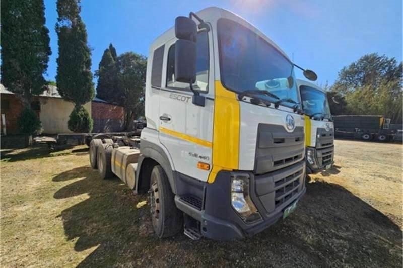 UD TRUCKS QUESTER