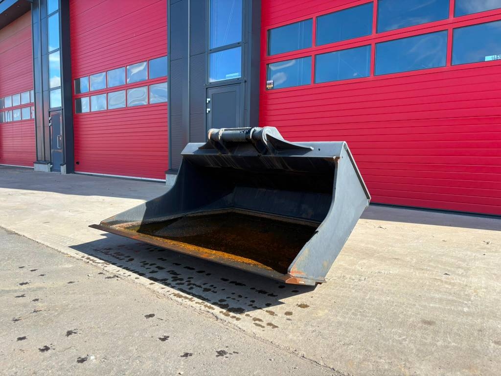 Vikingsteel Tilt Skid-Löffel 1900 mm / 1050 l NTP30 kuva 2