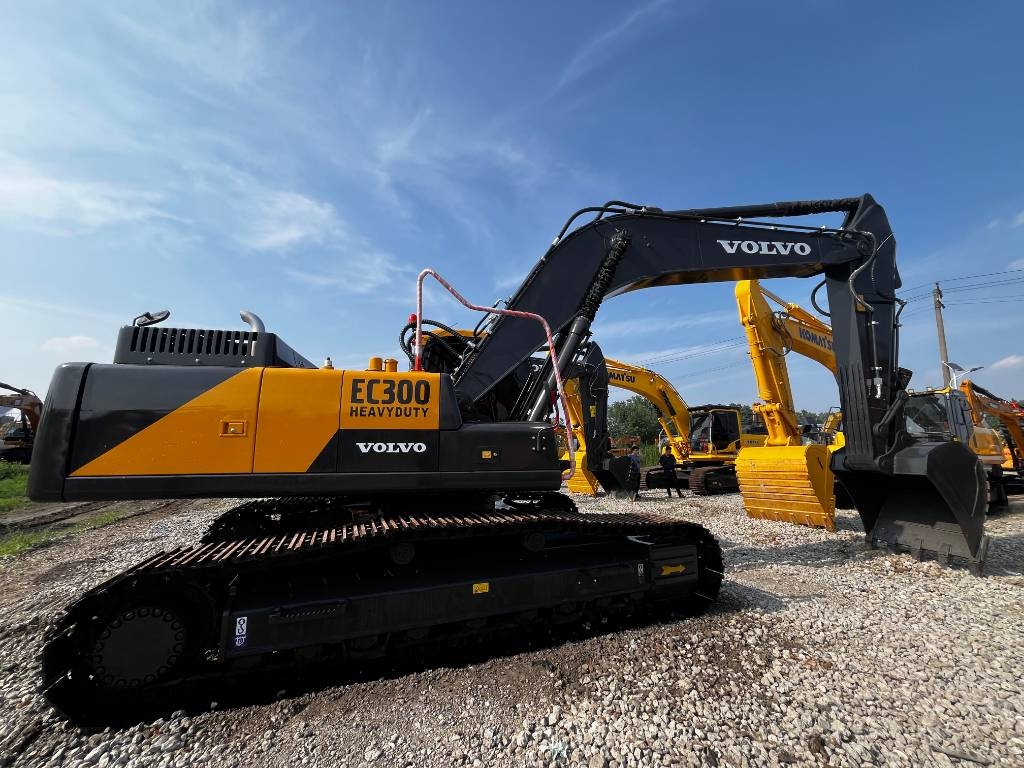 Volvo EC 300