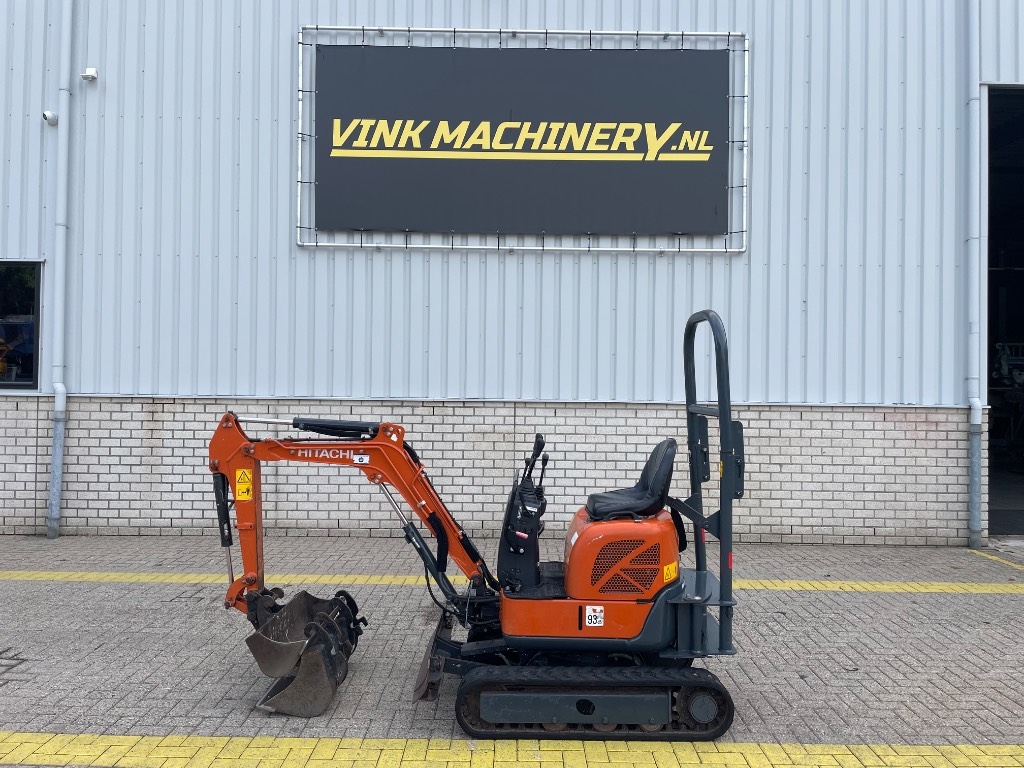 Mini-pelle Hitachi ZX 10 U-6 — occasion 2019, 1 465 h