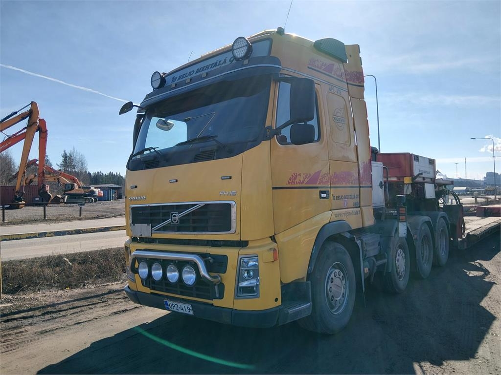 Volvo FH16 660hp Raskasveturi