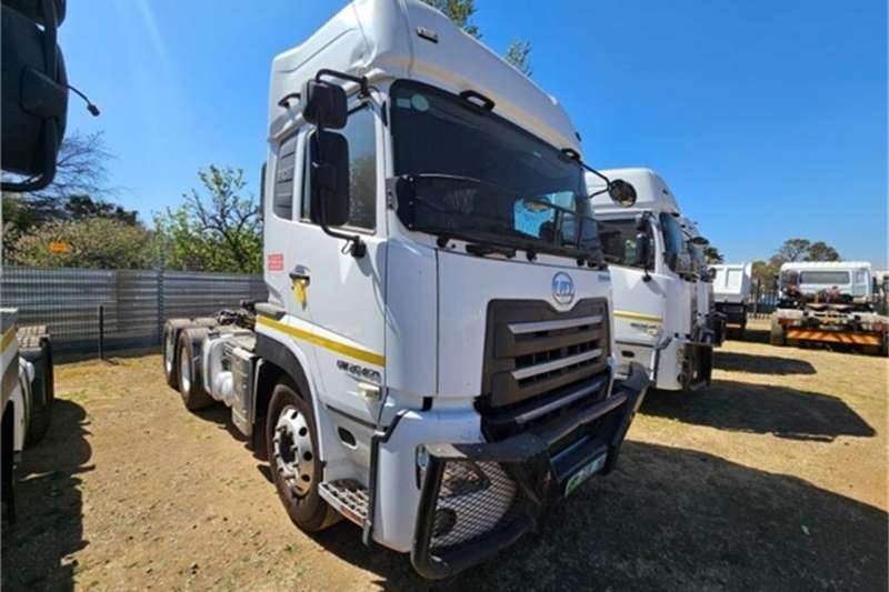 UD TRUCKS QUON