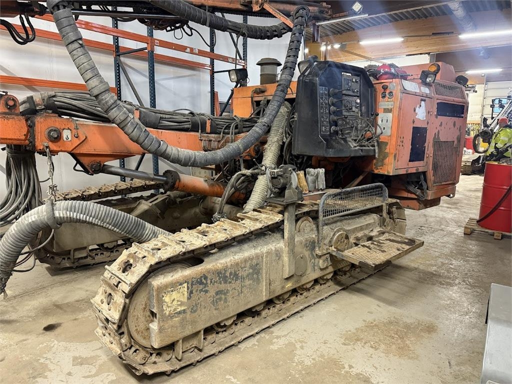 Tamrock CHA660