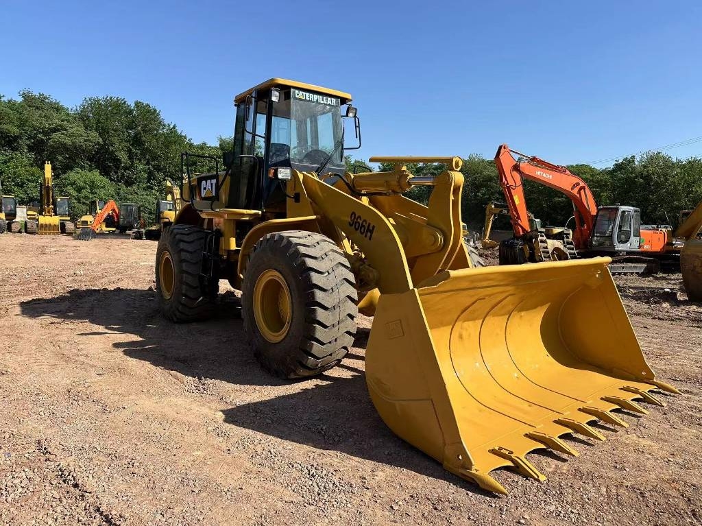 CAT 966H