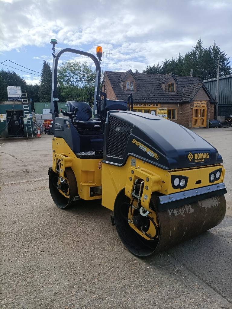 Rouleau tandem Bomag BW 120 AD-5 — occasion 2026