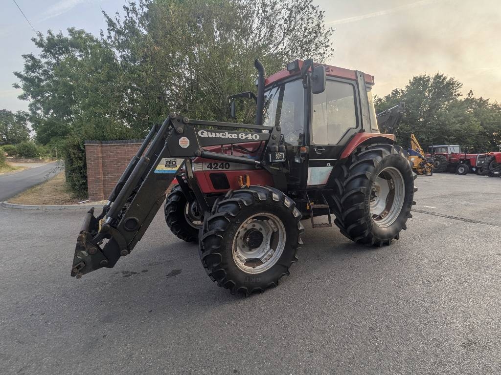 Case IH 4240