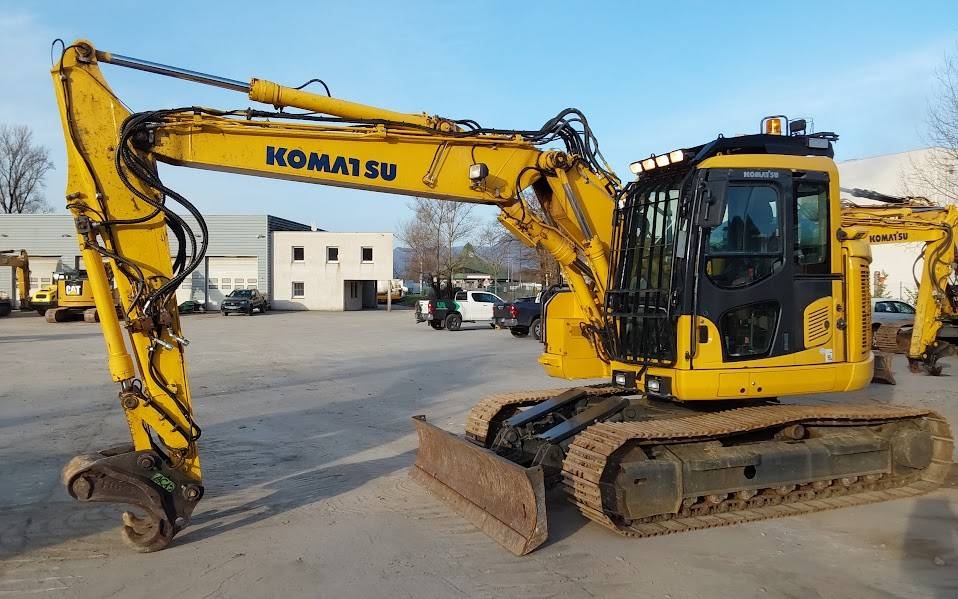 Komatsu Pc138USB11
