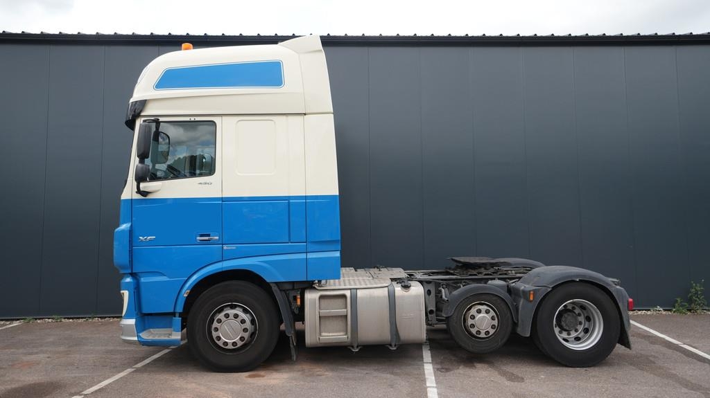 DAF XF 450 6x2 tractor unit broken ECU
