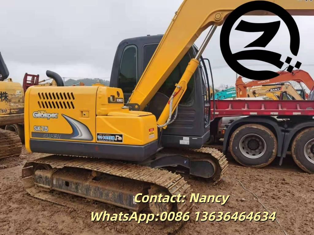 Kobelco SK 75