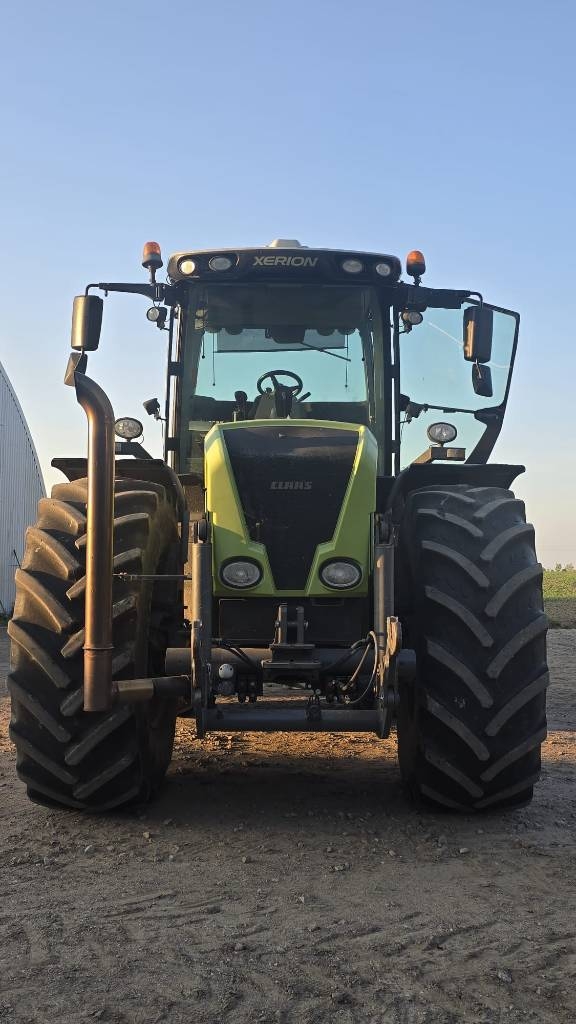 CLAAS Xerion 3300 Trac