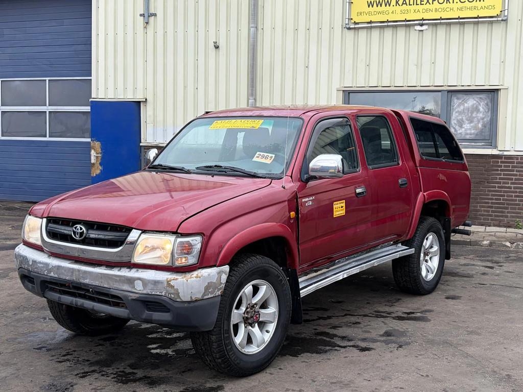 Toyota Hilux SUV - 4x4 4WD - Manual Gearbox - Power Steer