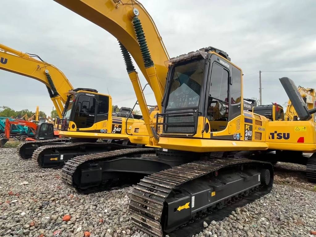Komatsu PC 240