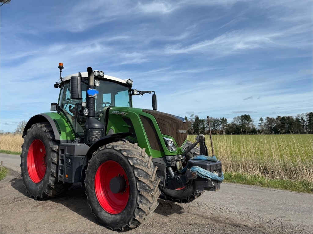 John Deere 6130R tracteur