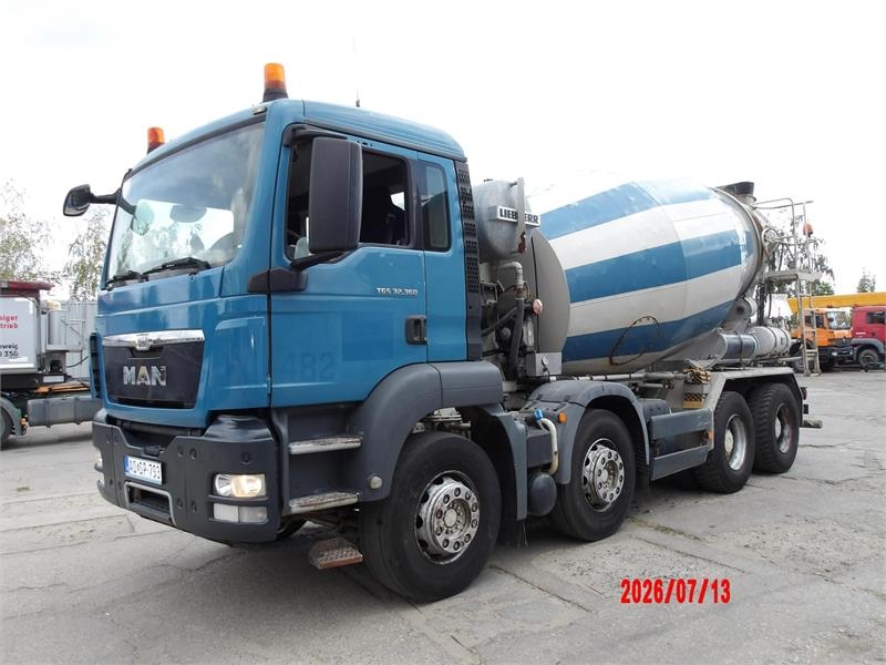 MAN TGS 32.360 8x4 Euro.5 Liebherr 9 m3