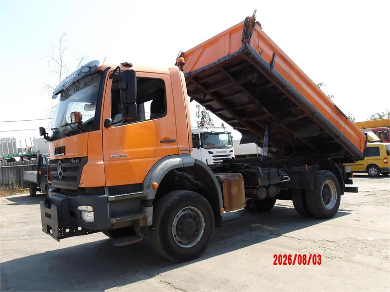 Mercedes-Benz AXOR 1833 4x4 Meiller Kipper