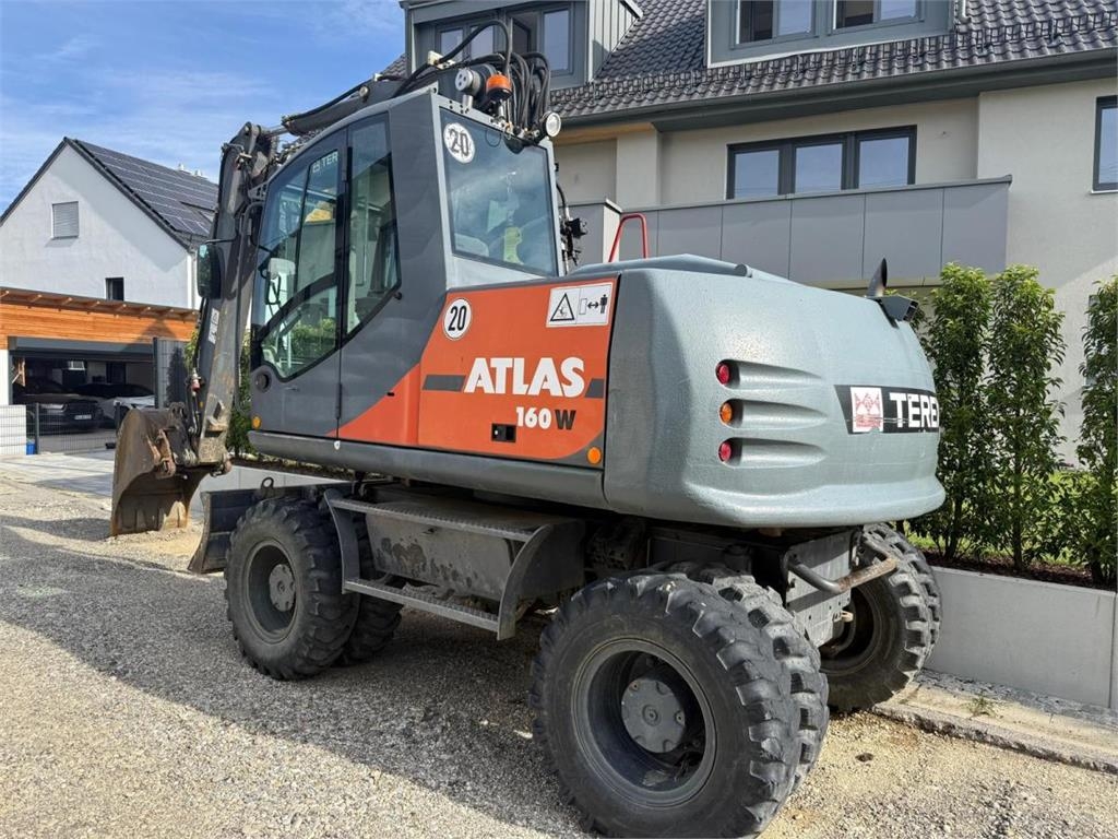 Pelle sur pneus Atlas Copco TW160 — occasion 2009, 9 700 h