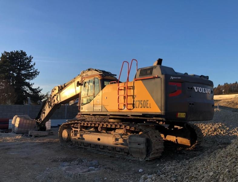 Pelle sur chenilles Volvo EC750EL — occasion 2018, 8 900 h
