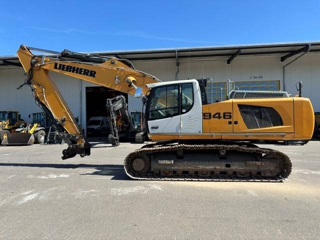 Pelle sur chenilles Liebherr R 946 — occasion 2017, 14 700 h