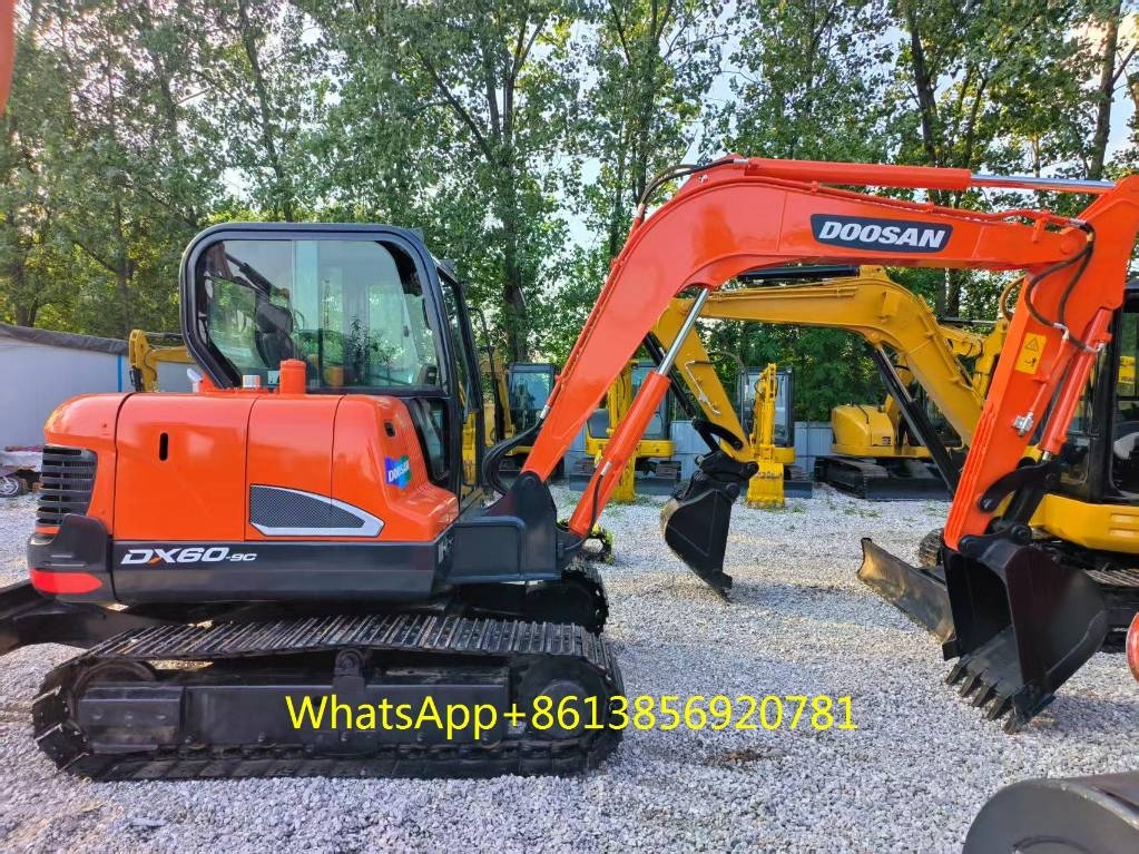 Mini-pelle Doosan DX 60-9 C — occasion 2024, 561 h