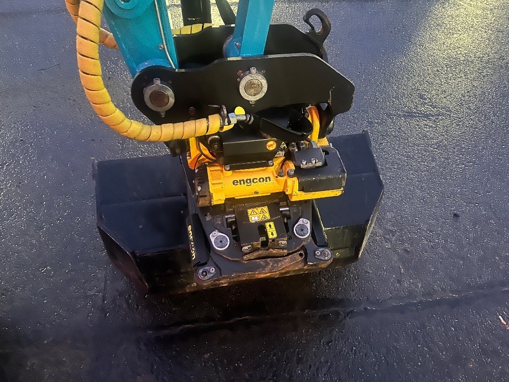 Airman AX 55 / Engcon, 3 Eimer, Fett, Stufe V kuva 7