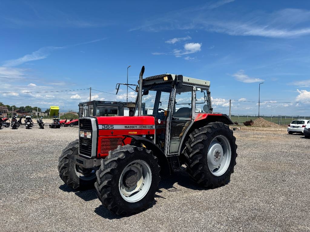 Massey Ferguson Massey Ferguson 365