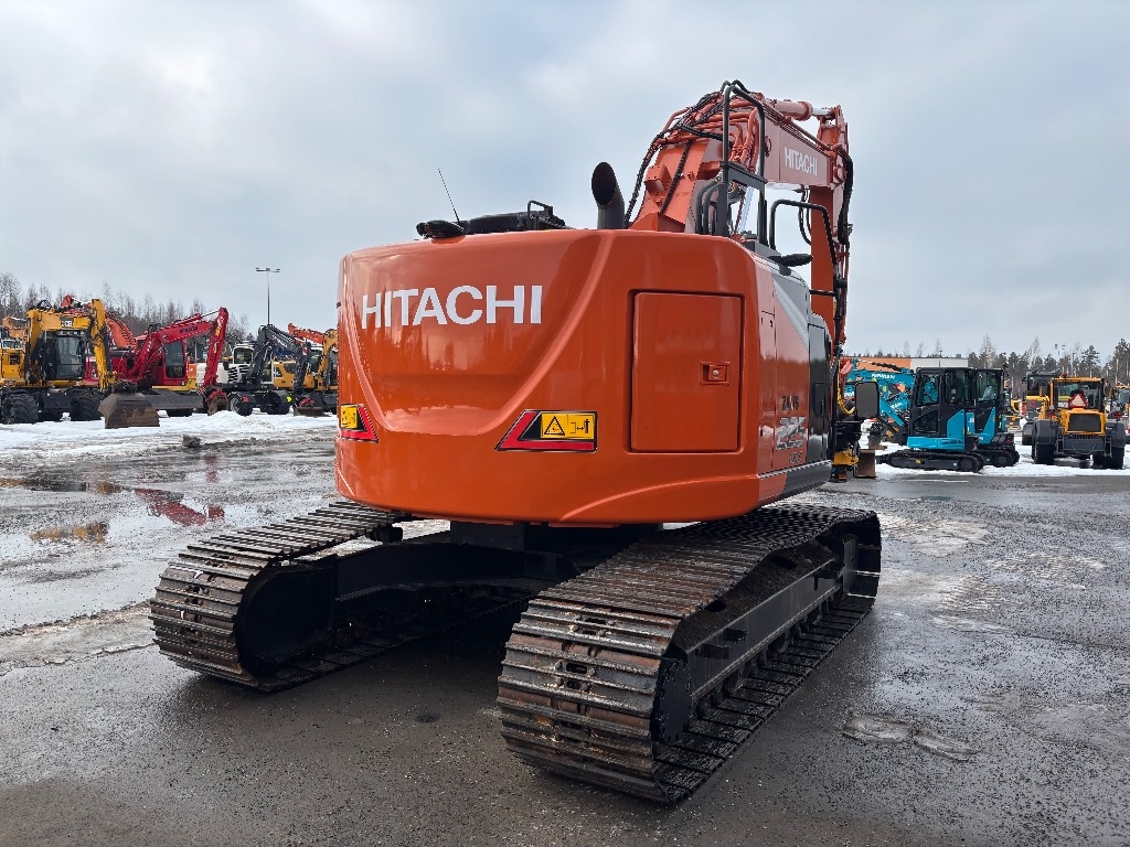 Hitachi ZX 225 US-7 / Engcon, Rasvari, Lämmitin, StageV kuva 5