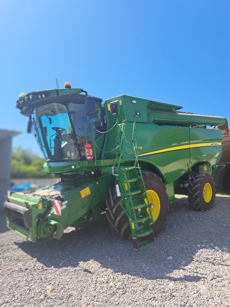 John Deere S 770