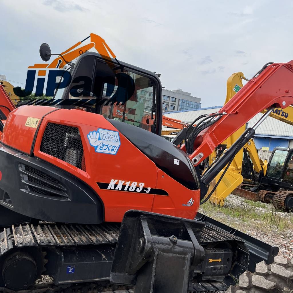 Kubota KX 183