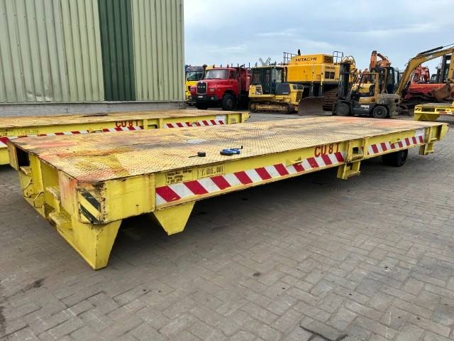 Gaussin Cargo trailer