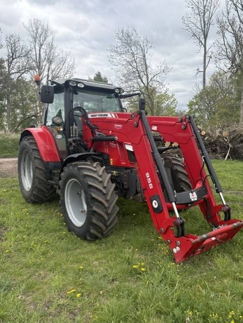 Massey Ferguson 5713 SL