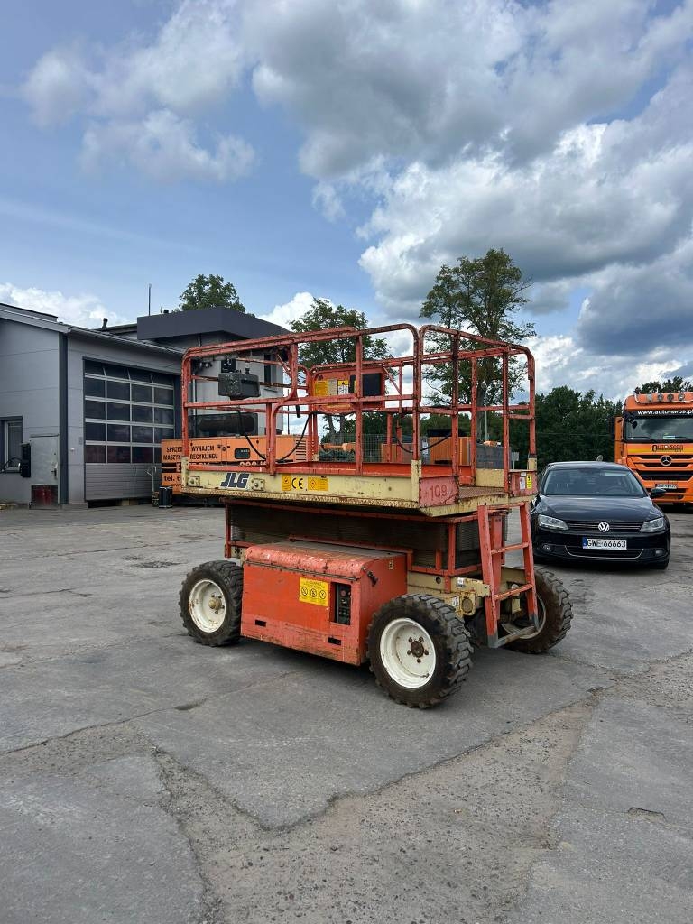 JLG 26 MRT