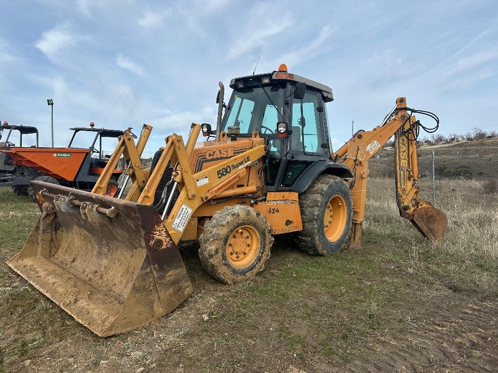 CASE 580 SLE