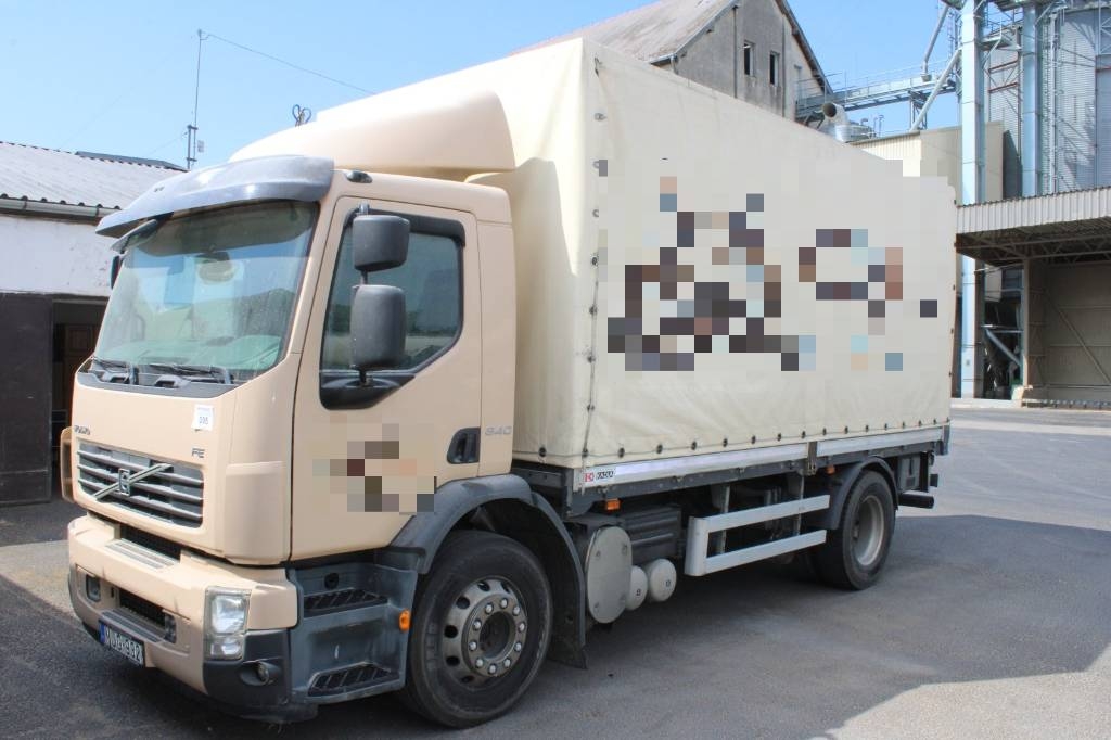 Camion plateau Volvo 340 FE — occasion 2013