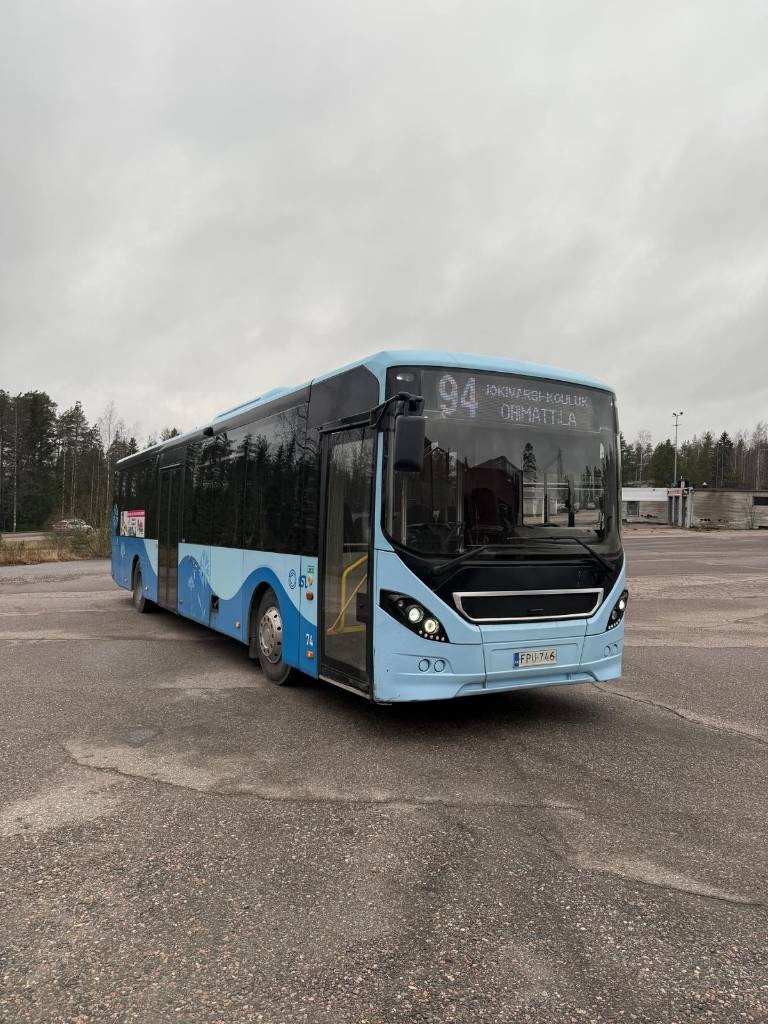 Volvo 8900