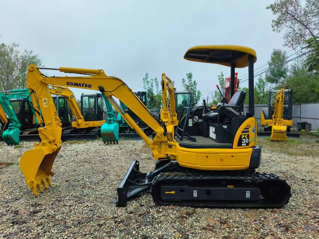 Komatsu PC 30 MR-2