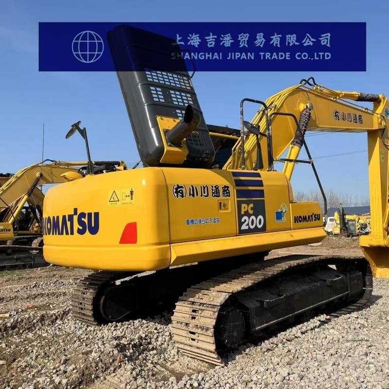 Komatsu PC 200