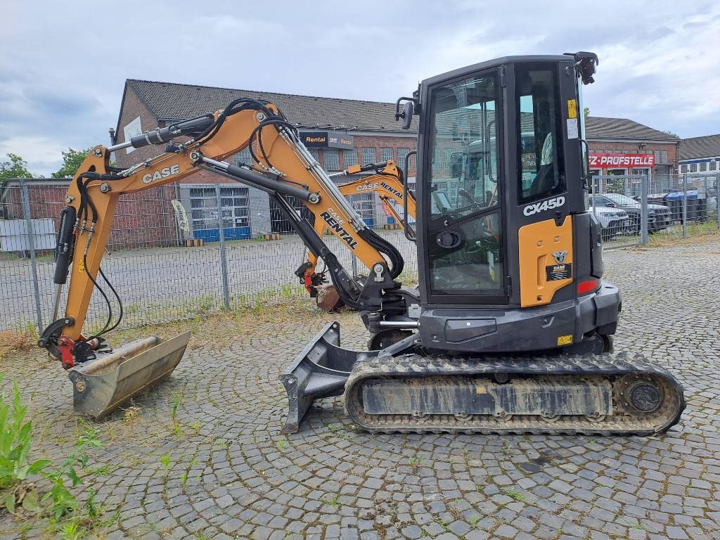 Mini-pelle Case CX 45 D — occasion 2023, 800 h