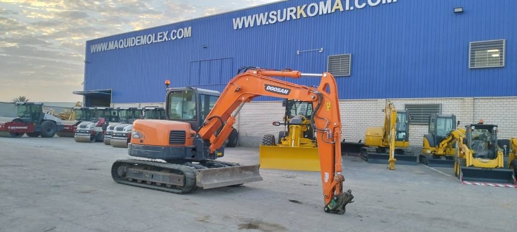 Doosan DX 85 R-3