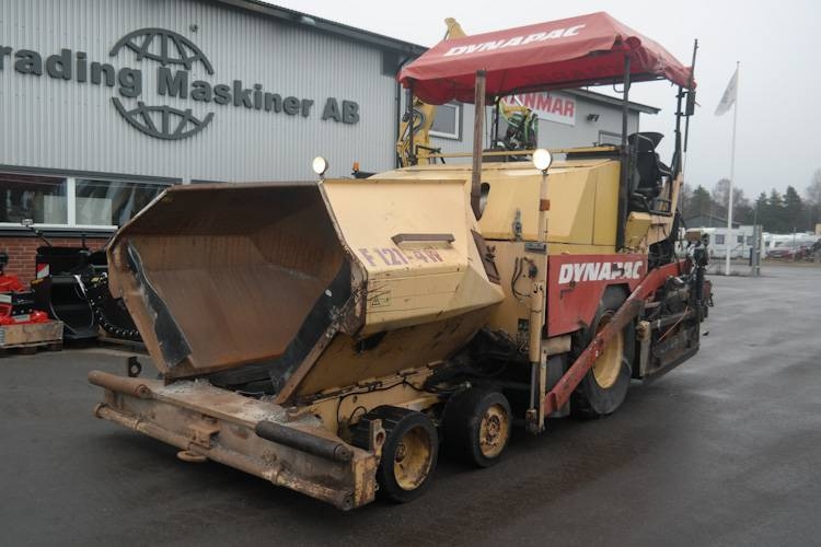 Dynapack F121 4WD