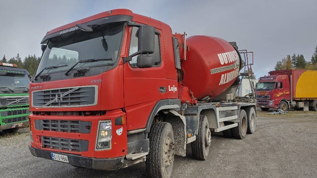 Volvo FM9 8x4 full steel,manual, mixer