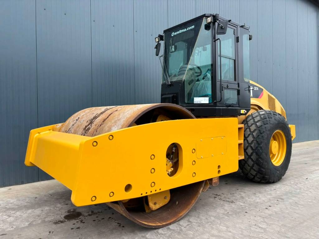 CAT CS74