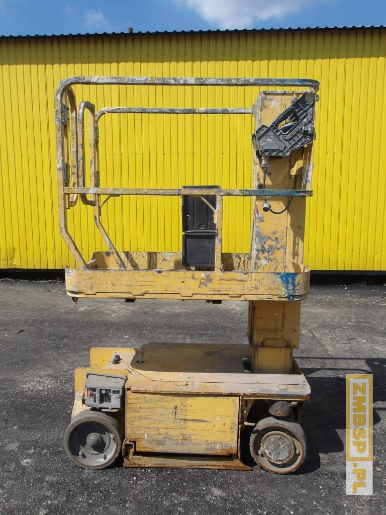 JLG 1230 ES
