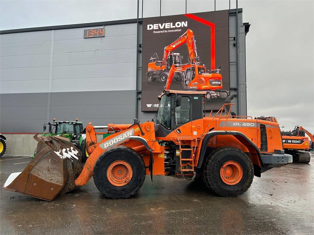 Doosan DL450-3