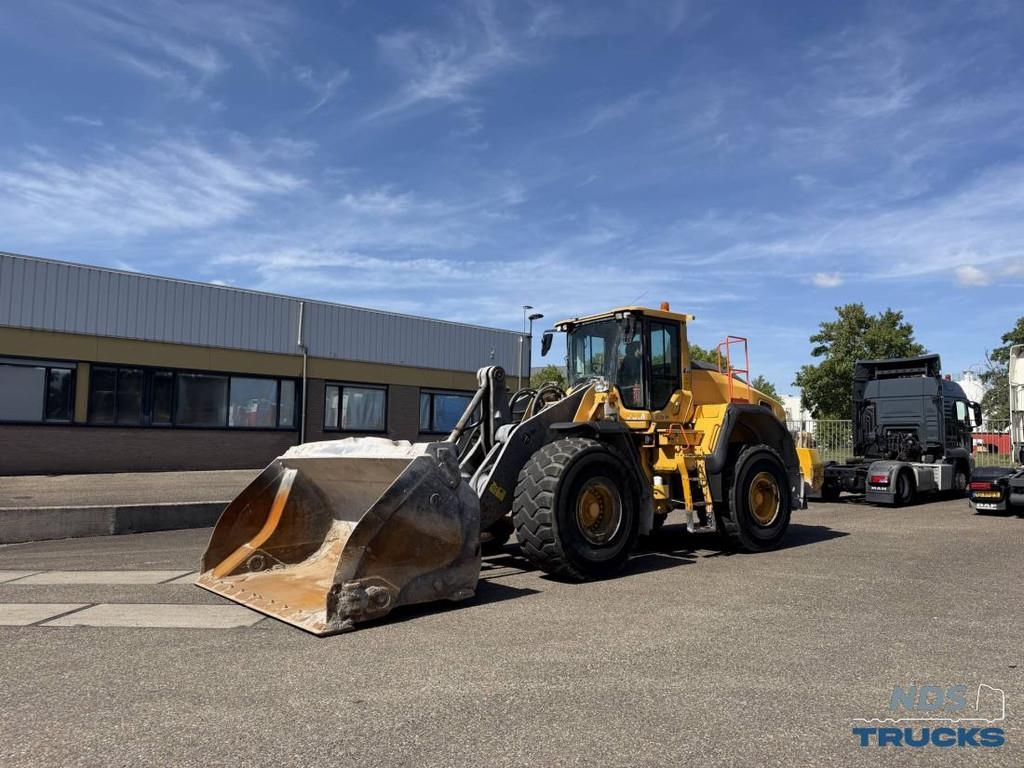 Chargeuse sur pneus Volvo L180H — occasion 2016, 180 h
