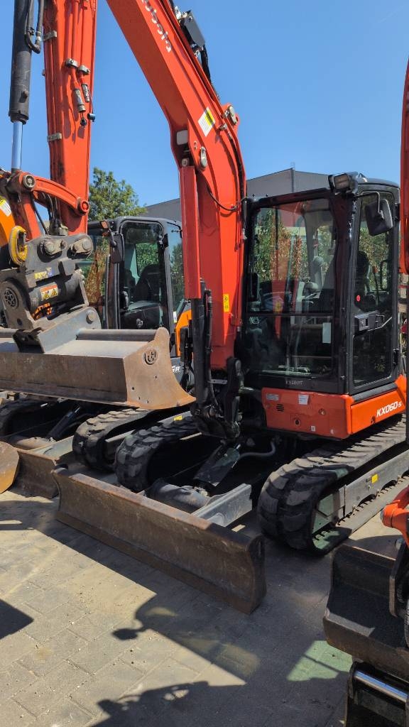 Pelle sur chenilles Kubota Kompaktbagger KX 060-5 GLS2F — occasion 2024, 1 950 h