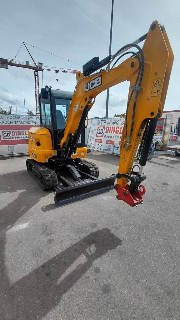 Mini-pelle JCB 36 C-1 — occasion 2024, 62 h