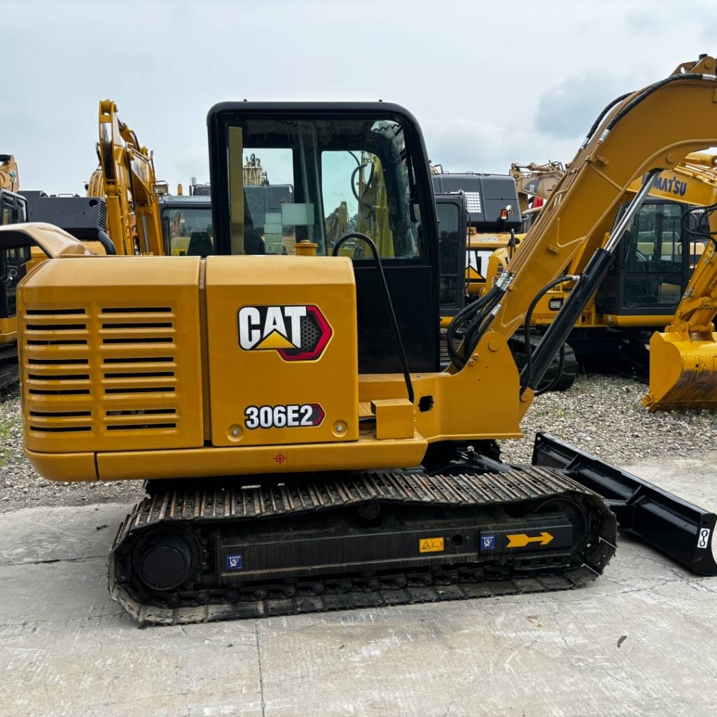 CAT 306