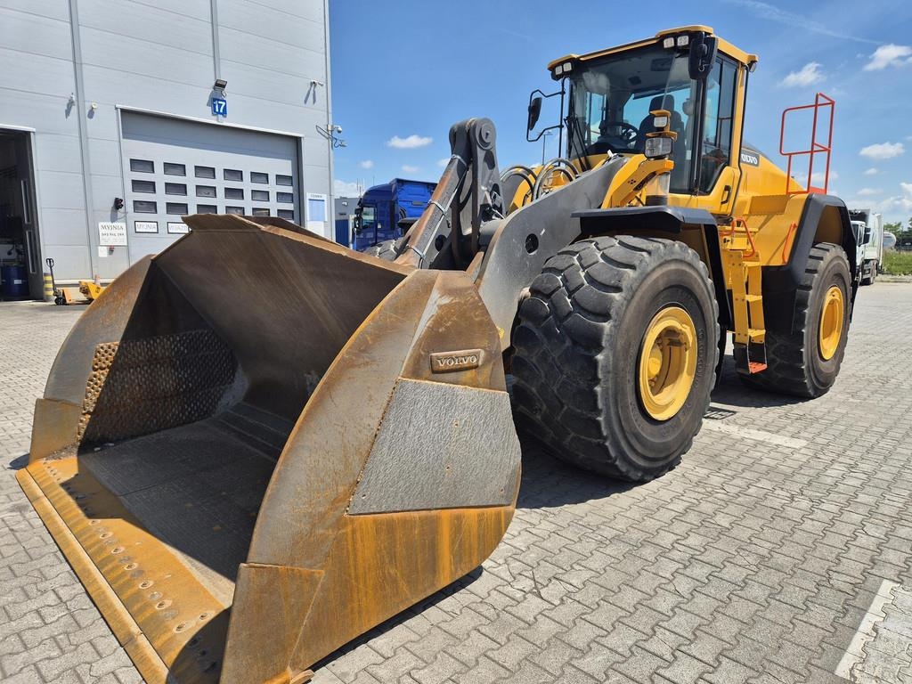 Volvo L220H